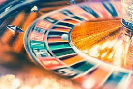 Filipino players celebrating big wins on jl55 slots displayed on mobile screens
